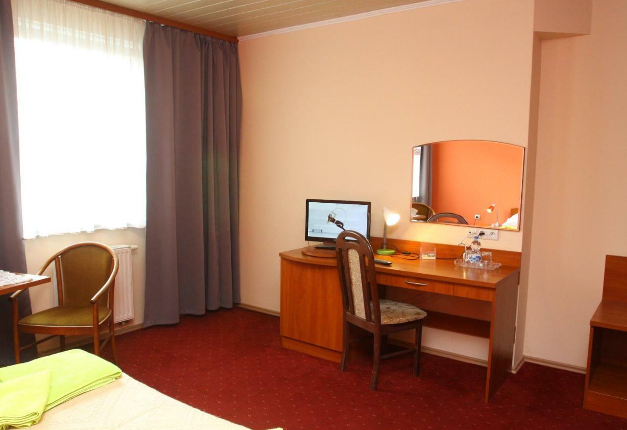 Park Hotel Rzepin Kültér fotó